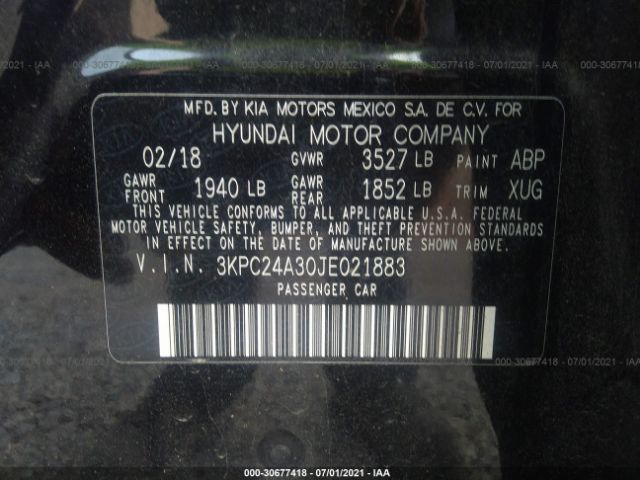 Photo 8 VIN: 3KPC24A30JE021883 - HYUNDAI ACCENT 