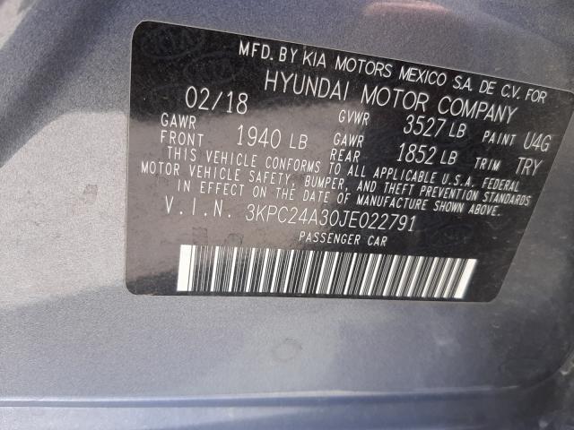 Photo 9 VIN: 3KPC24A30JE022791 - HYUNDAI ACCENT SE 