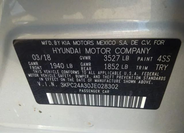 Photo 8 VIN: 3KPC24A30JE028302 - HYUNDAI ACCENT 