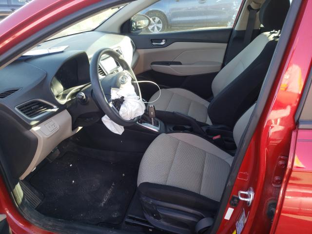 Photo 4 VIN: 3KPC24A30JE030261 - HYUNDAI ACCENT SE 