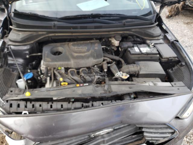 Photo 6 VIN: 3KPC24A31JE008026 - HYUNDAI ACCENT SE 