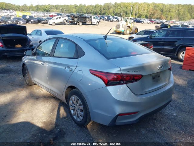 Photo 2 VIN: 3KPC24A31JE010309 - HYUNDAI ACCENT 