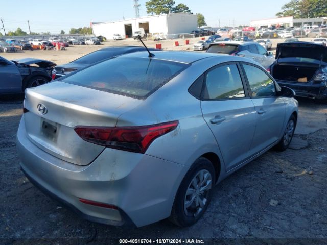 Photo 3 VIN: 3KPC24A31JE010309 - HYUNDAI ACCENT 