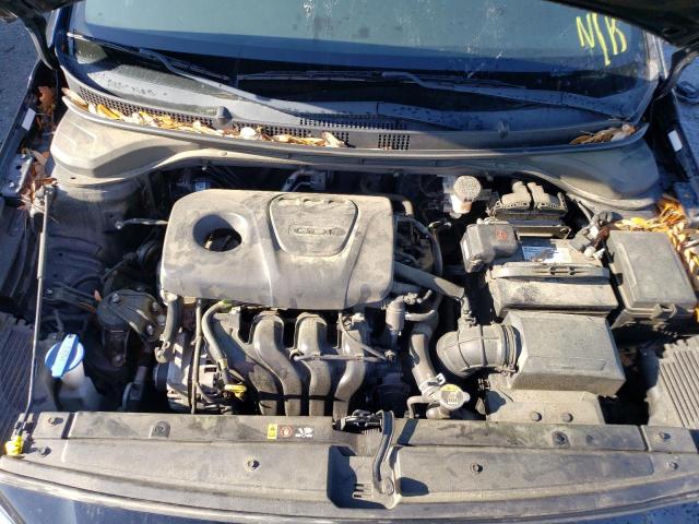 Photo 10 VIN: 3KPC24A31JE011671 - HYUNDAI ACCENT SE 