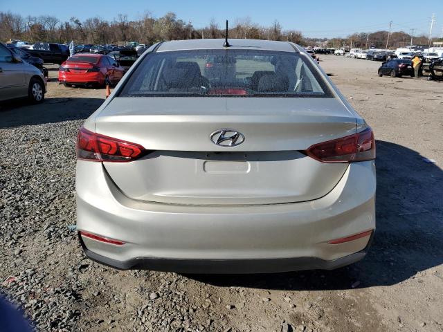 Photo 5 VIN: 3KPC24A31JE017468 - HYUNDAI ACCENT SE 