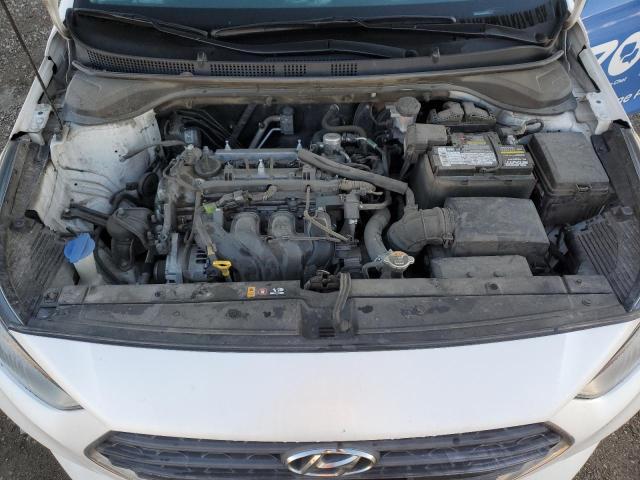 Photo 10 VIN: 3KPC24A31JE020452 - HYUNDAI ACCENT SE 