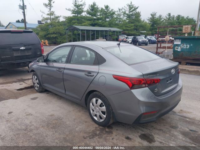 Photo 2 VIN: 3KPC24A31JE026655 - HYUNDAI ACCENT 