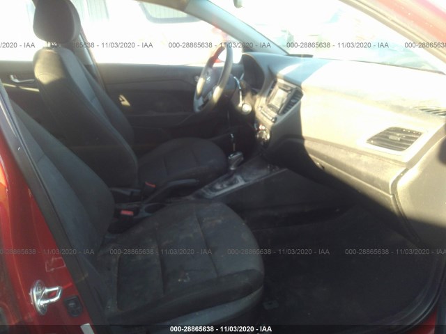 Photo 4 VIN: 3KPC24A31JE028678 - HYUNDAI ACCENT 