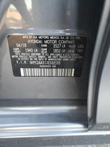 Photo 12 VIN: 3KPC24A31JE032133 - HYUNDAI ACCENT SE 