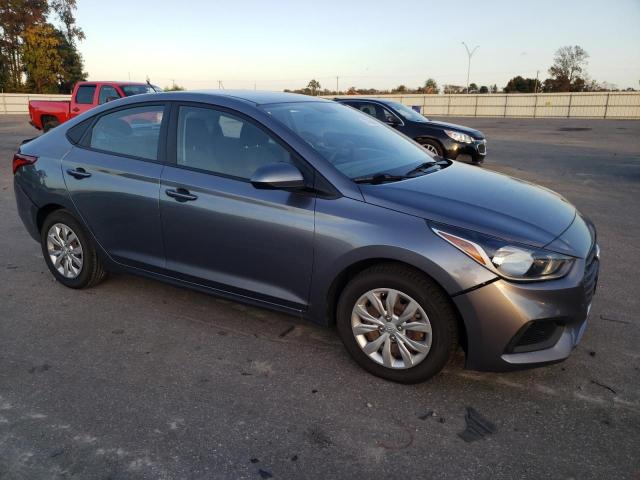 Photo 3 VIN: 3KPC24A31JE032133 - HYUNDAI ACCENT SE 