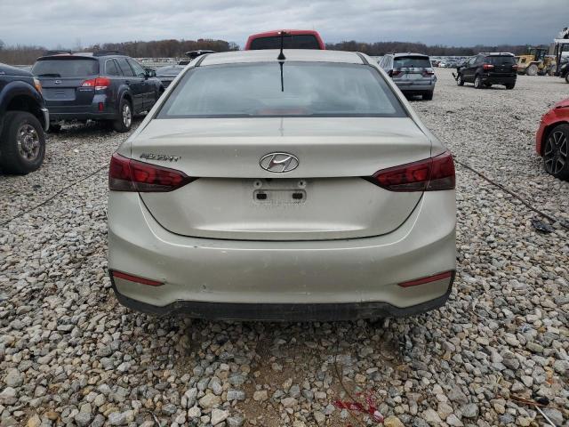 Photo 5 VIN: 3KPC24A31JE032634 - HYUNDAI ACCENT SE 