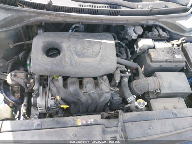 Photo 9 VIN: 3KPC24A31JE032990 - HYUNDAI ACCENT 