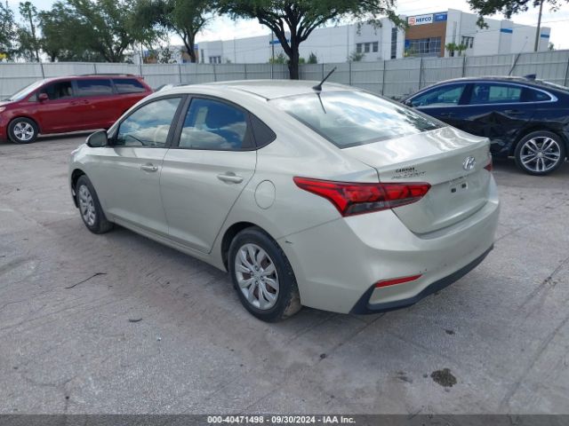 Photo 2 VIN: 3KPC24A31KE040962 - HYUNDAI ACCENT 