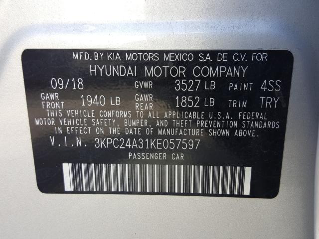 Photo 9 VIN: 3KPC24A31KE057597 - HYUNDAI ACCENT SE 