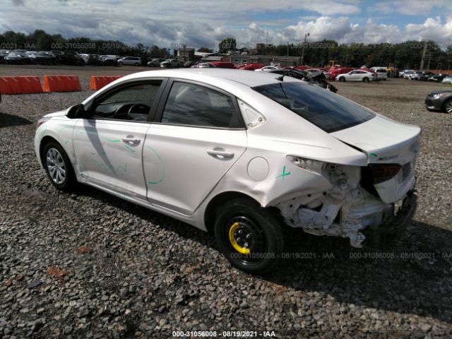 Photo 2 VIN: 3KPC24A32JE011713 - HYUNDAI ACCENT 