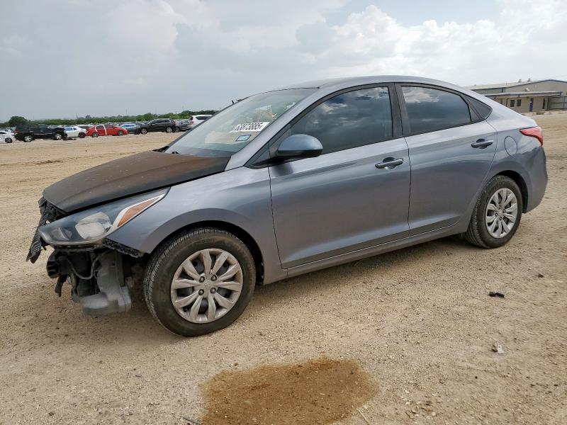 VIN: 3KPC24A32JE014756 - hyundai accent se