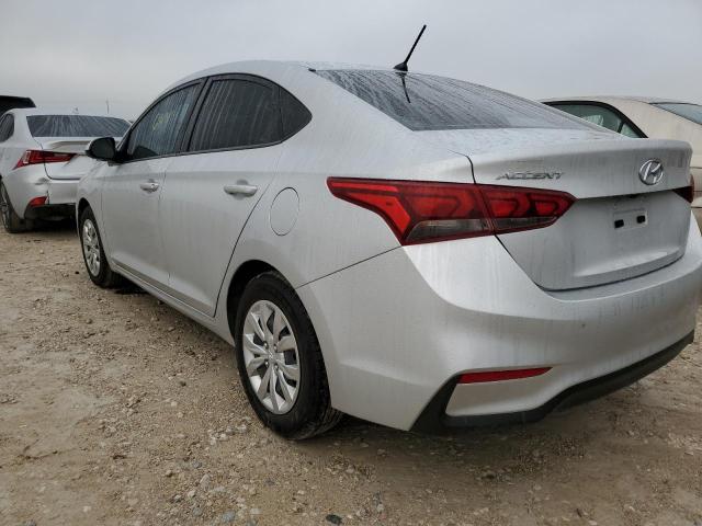 Photo 2 VIN: 3KPC24A32JE018211 - HYUNDAI ACCENT SE 