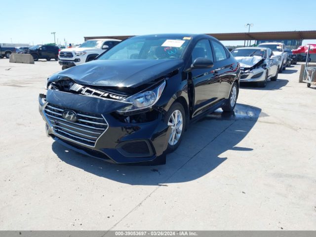 Photo 1 VIN: 3KPC24A32JE021884 - HYUNDAI ACCENT 