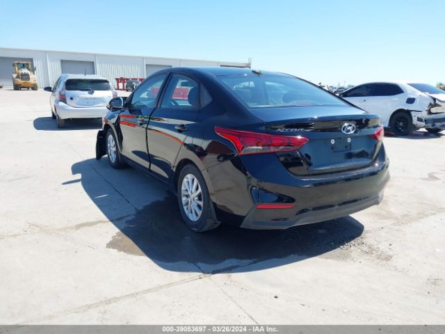 Photo 2 VIN: 3KPC24A32JE021884 - HYUNDAI ACCENT 