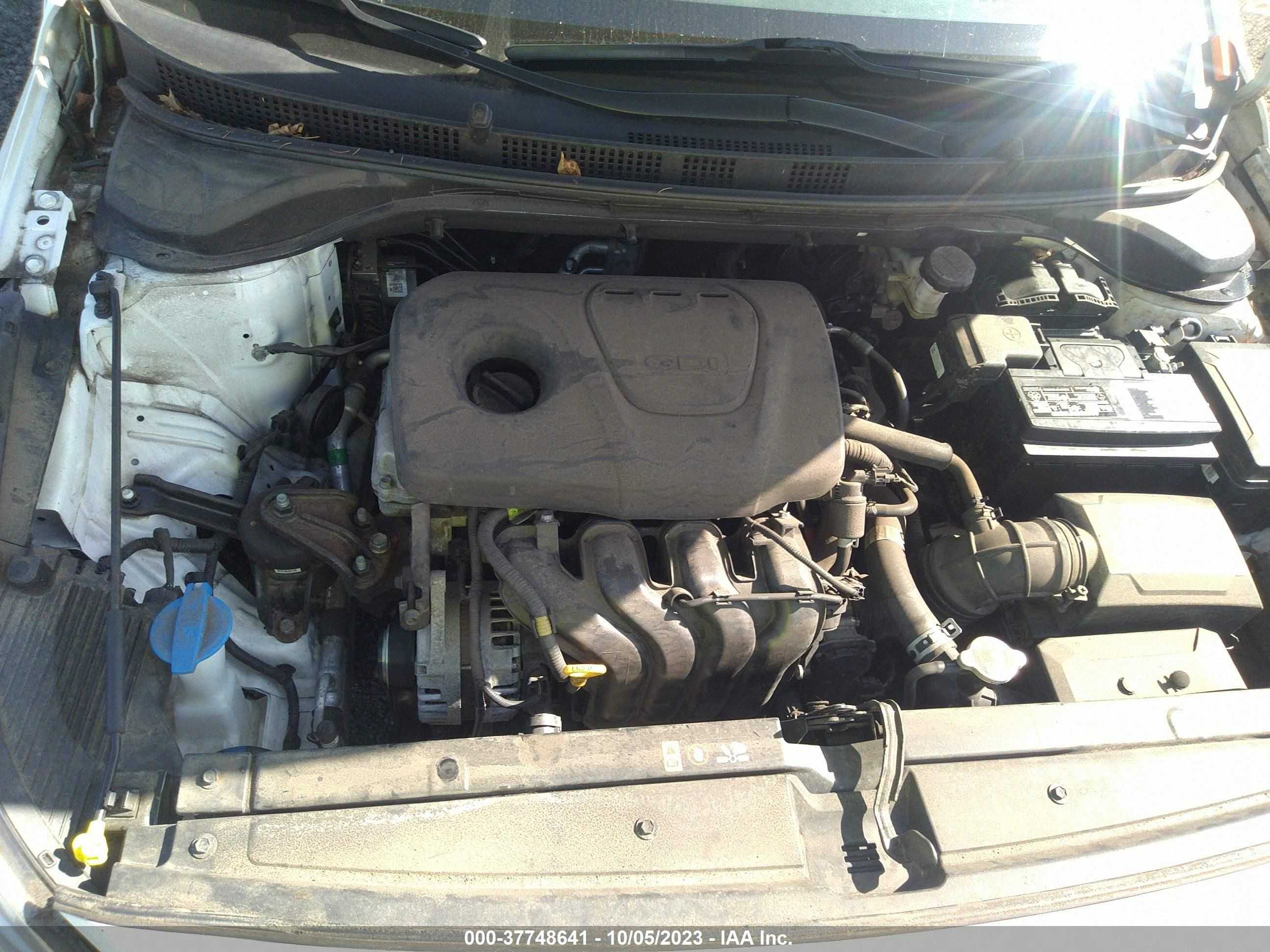 Photo 9 VIN: 3KPC24A32JE022114 - HYUNDAI ACCENT 