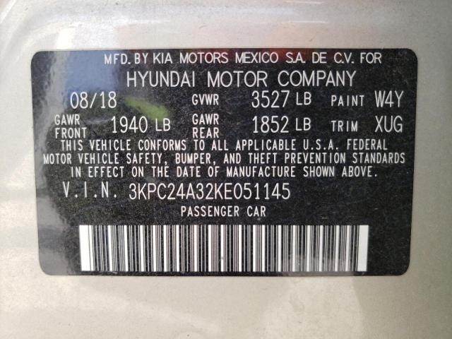 Photo 11 VIN: 3KPC24A32KE051145 - HYUNDAI ACCENT SE 