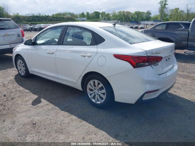 Photo 2 VIN: 3KPC24A32KE070276 - HYUNDAI ACCENT 