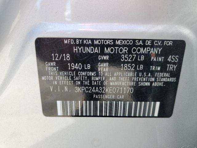 Photo 9 VIN: 3KPC24A32KE071170 - HYUNDAI ACCENT 