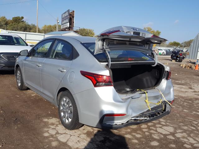 Photo 2 VIN: 3KPC24A33JE005998 - HYUNDAI ACCENT SE 