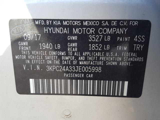 Photo 9 VIN: 3KPC24A33JE005998 - HYUNDAI ACCENT SE 