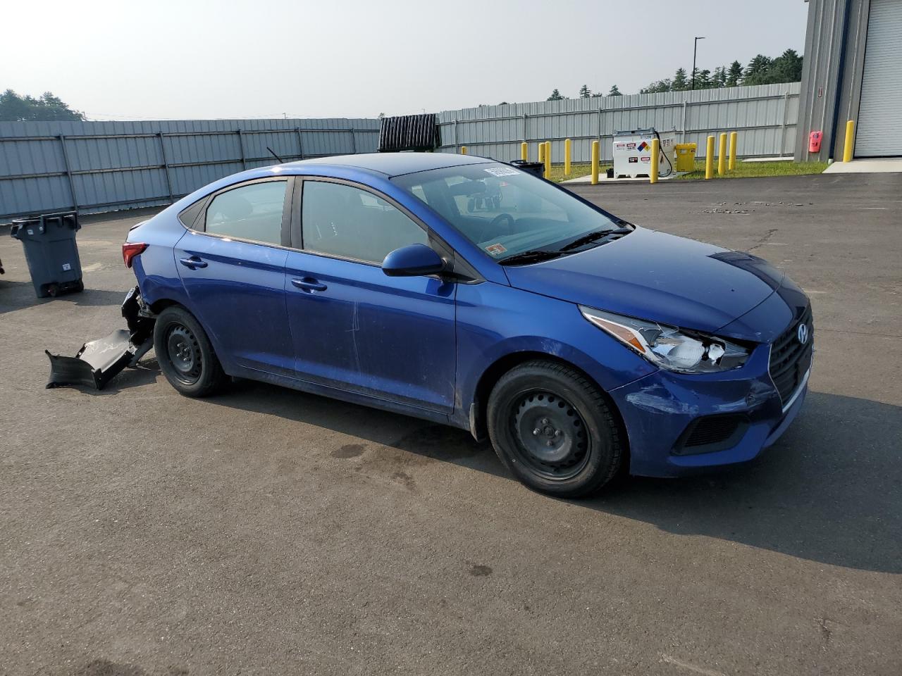 Photo 4 VIN: 3KPC24A33JE010456 - HYUNDAI ACCENT 