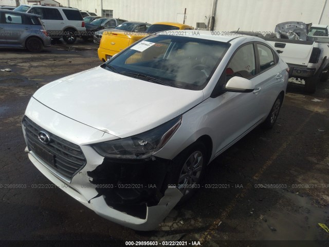 Photo 1 VIN: 3KPC24A33JE017990 - HYUNDAI ACCENT 