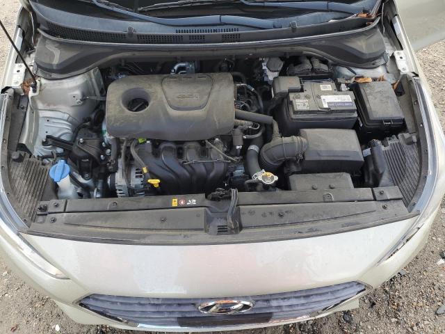 Photo 10 VIN: 3KPC24A33JE021277 - HYUNDAI ACCENT SE 