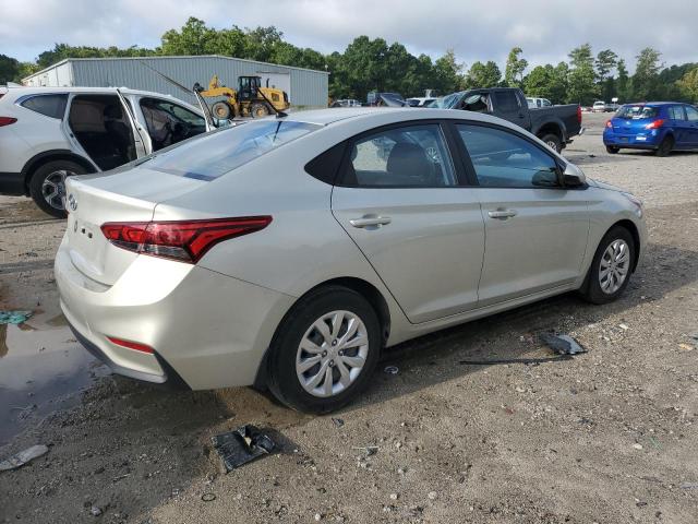 Photo 2 VIN: 3KPC24A33JE021277 - HYUNDAI ACCENT SE 