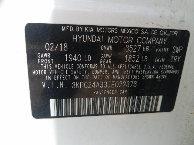 Photo 9 VIN: 3KPC24A33JE022378 - HYUNDAI ACCENT SE 