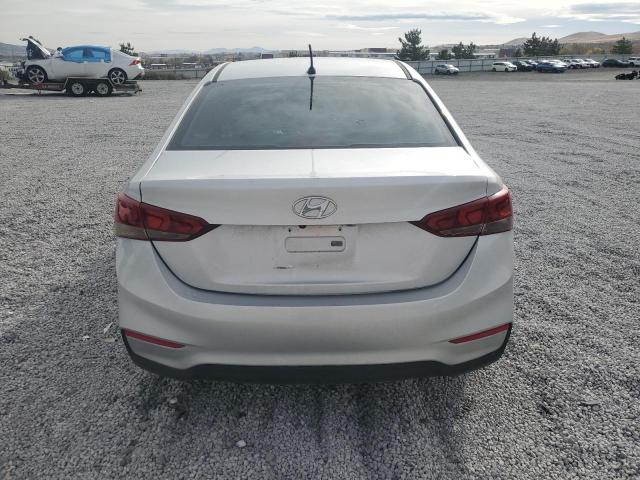 Photo 5 VIN: 3KPC24A33JE033073 - HYUNDAI ACCENT SE 