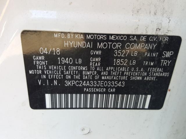 Photo 9 VIN: 3KPC24A33JE033543 - HYUNDAI ACCENT SE 