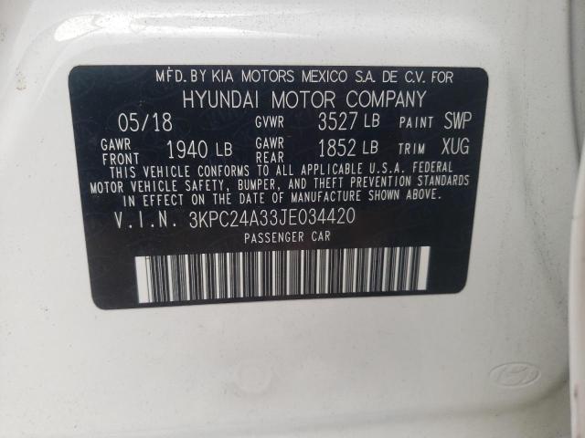 Photo 9 VIN: 3KPC24A33JE034420 - HYUNDAI ACCENT SE 