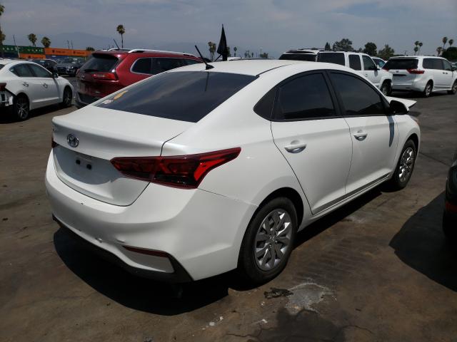 Photo 3 VIN: 3KPC24A33JE034840 - HYUNDAI ACCENT SE 