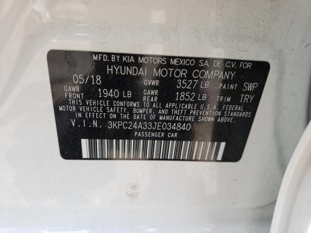 Photo 9 VIN: 3KPC24A33JE034840 - HYUNDAI ACCENT SE 