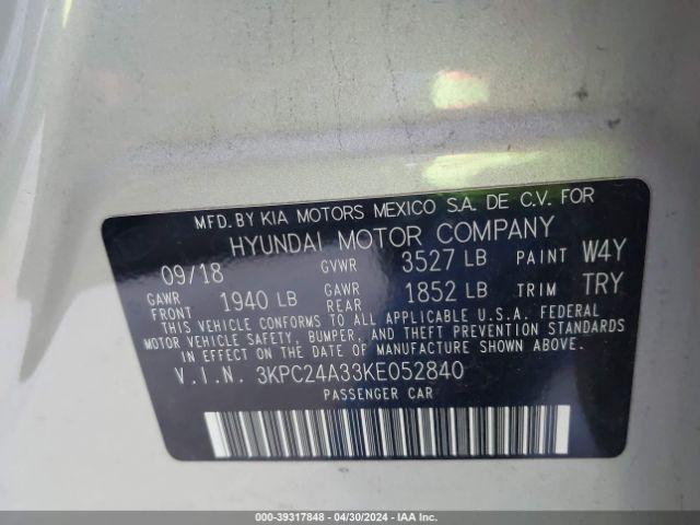 Photo 8 VIN: 3KPC24A33KE052840 - HYUNDAI ACCENT 