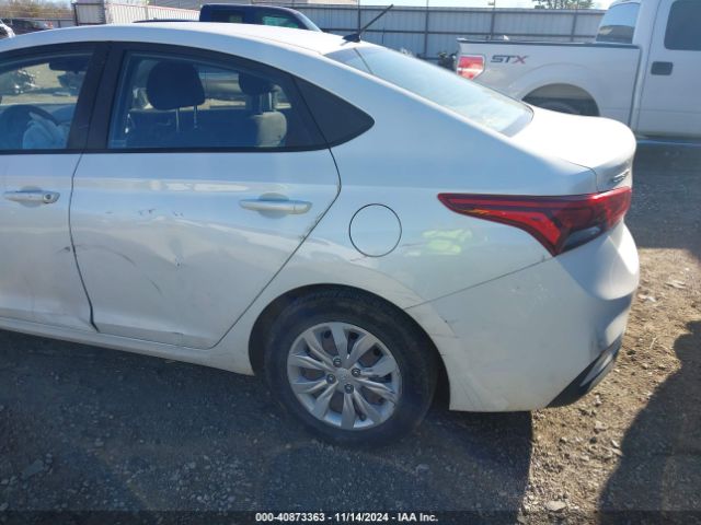 Photo 2 VIN: 3KPC24A33KE067015 - HYUNDAI ACCENT 