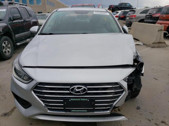 Photo 4 VIN: 3KPC24A33KE071811 - HYUNDAI ACCENT SE 