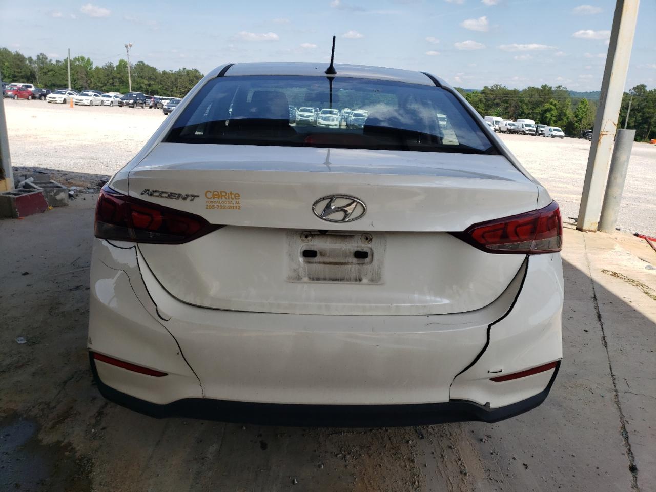 Photo 5 VIN: 3KPC24A34JE011549 - HYUNDAI ACCENT 