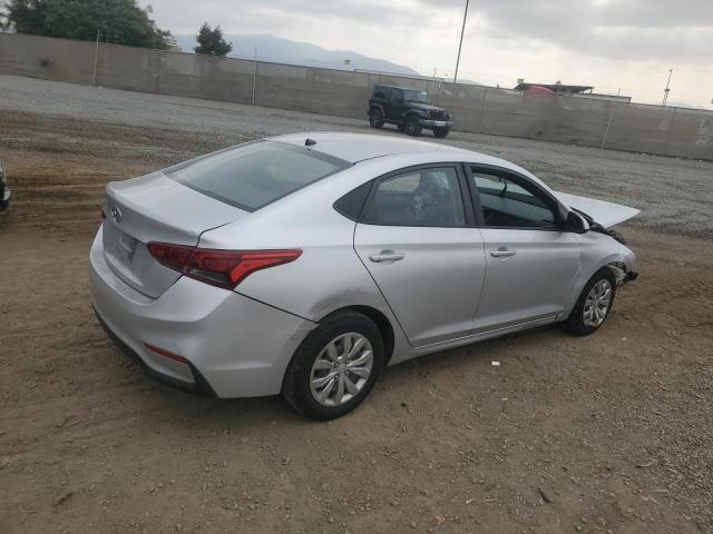 Photo 2 VIN: 3KPC24A34JE015326 - HYUNDAI ACCENT SE 