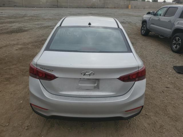 Photo 5 VIN: 3KPC24A34JE015326 - HYUNDAI ACCENT SE 