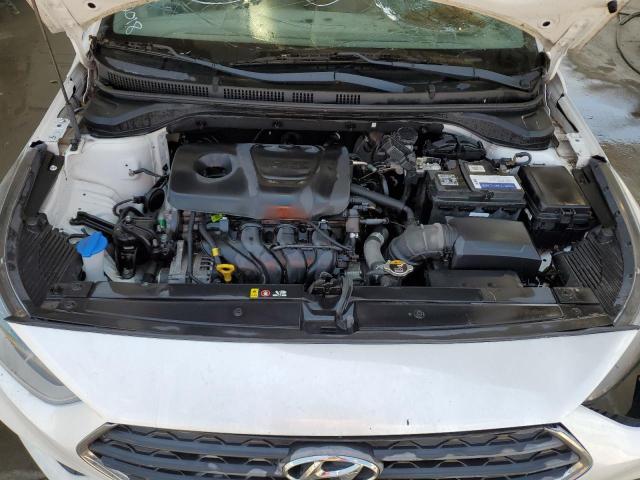 Photo 10 VIN: 3KPC24A34JE029565 - HYUNDAI ACCENT 