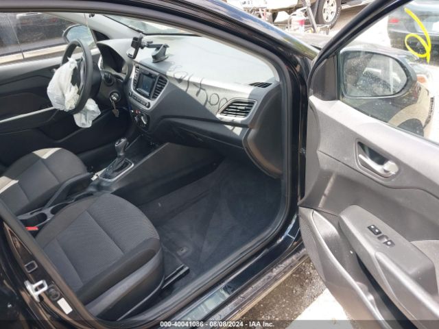 Photo 4 VIN: 3KPC24A34KE047131 - HYUNDAI ACCENT 