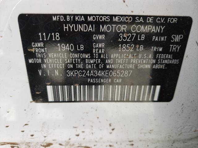 Photo 9 VIN: 3KPC24A34KE065287 - HYUNDAI ACCENT SE 