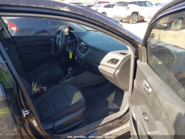 Photo 4 VIN: 3KPC24A34KE067802 - HYUNDAI ACCENT 