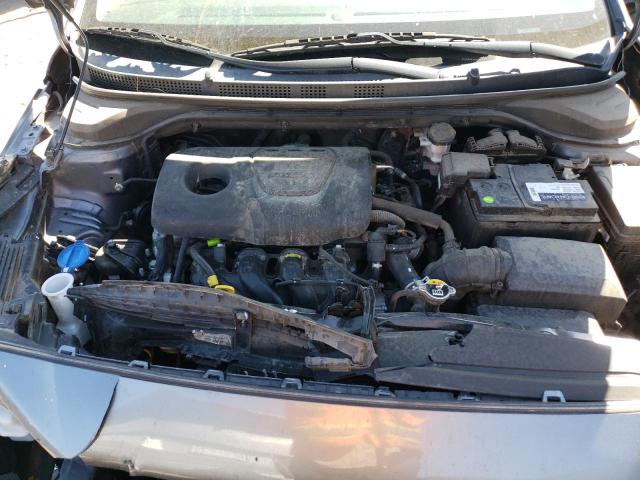 Photo 10 VIN: 3KPC24A34KE067816 - HYUNDAI ACCENT SE 